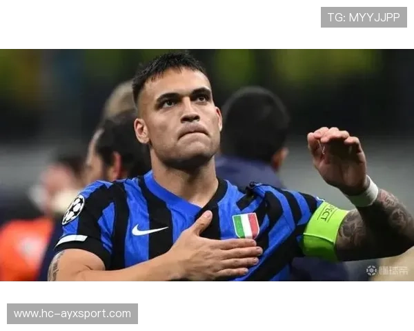 国际米兰禁区制造机会，劳塔罗抢点成功